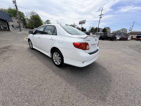 Used 2009 Toyota Corolla S image 25