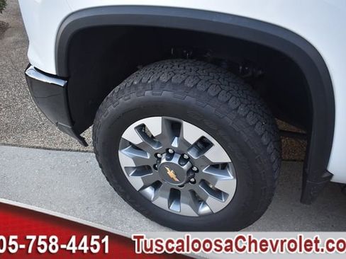 Certified 2025 Chevrolet Silverado 2500 Custom w/ Custom Convenience Package image 12