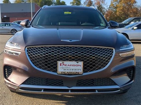 Used 2023 Genesis GV70 2.5T w/ Advanced Package image 8