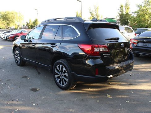 Used 2017 Subaru Outback 3.6R Limited AWD/4WD image 5