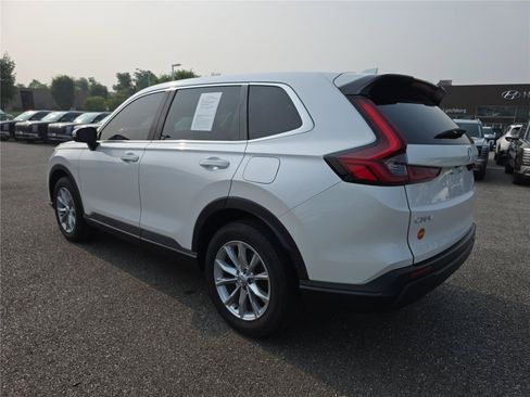 Used 2024 Honda CR-V EX image 8