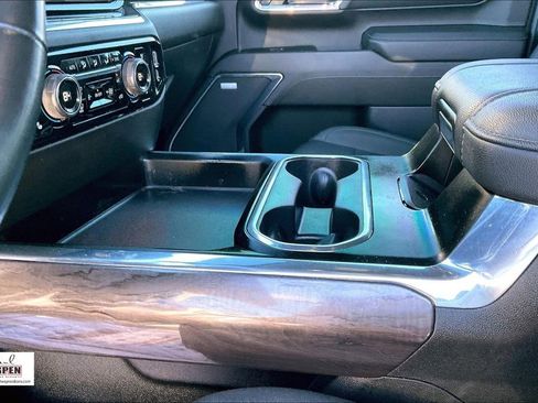 Used 2024 Chevrolet Silverado 2500 LTZ w/ LTZ Convenience Package image 14