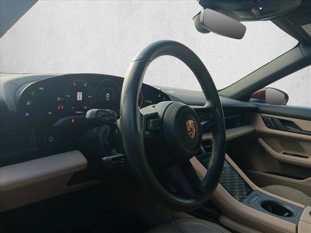 Used 2022 Porsche Taycan 4S AWD/4WD image 10