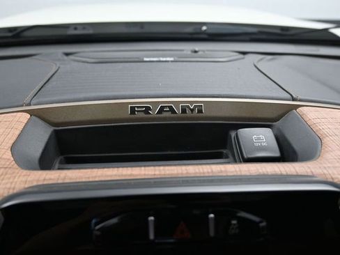 Used 2020 RAM 3500 Limited image 24