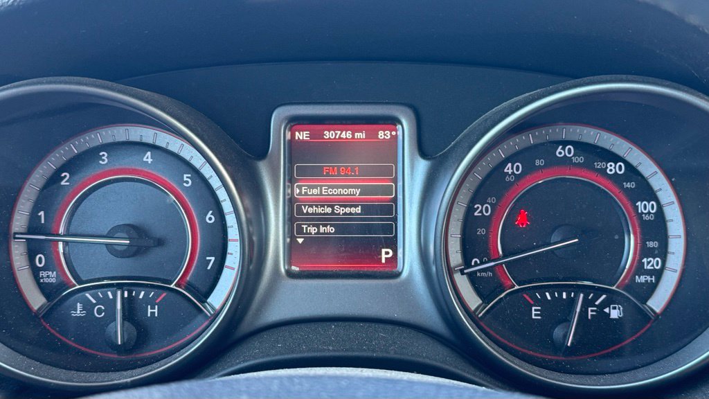 Used 2017 Dodge Journey Crossroad w/ Popular Equipment Group FWD image 20