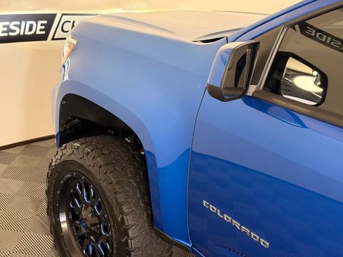 Used 2022 Chevrolet Colorado LT w/ Luxury Package AWD/4WD image 10