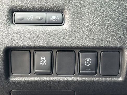 Used 2020 Nissan Murano S w/ Technology Package FWD image 6