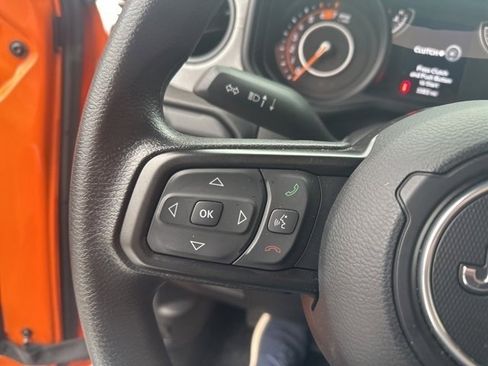 Used 2025 Jeep Wrangler Sport image 20