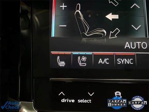 Used 2023 Audi e-tron Premium Plus w/ Premium Plus Package image 51