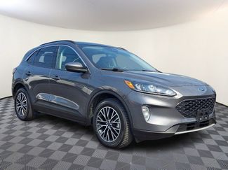 Used 2021 Ford Escape SEL w/ Technology Package FWD video 1