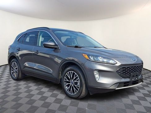 Used 2021 Ford Escape SEL w/ Technology Package FWD image 1