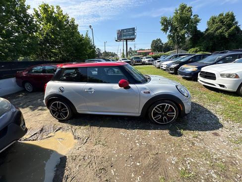 Used 2017 MINI Cooper John Cooper Works FWD image 6