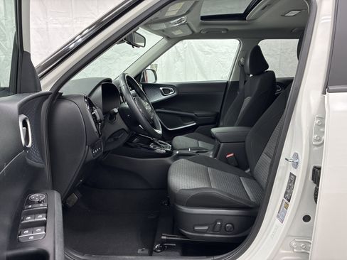 Certified 2023 Kia Soul EX FWD image 11