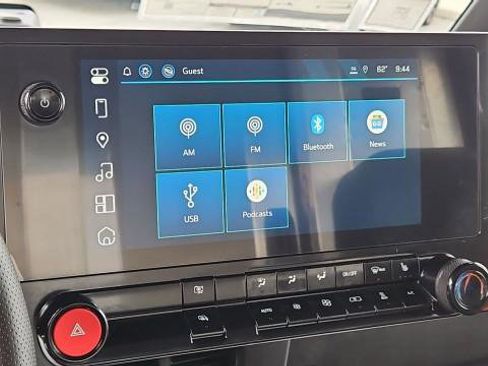 New 2025 Chevrolet Brightdrop 400 w/ Power Door Package AWD/4WD image 13