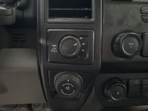 Used 2019 Ford F150 XL w/ Equipment Group 101A Mid image 14