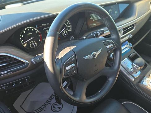 Used 2022 Genesis G90 5.0 Ultimate image 11