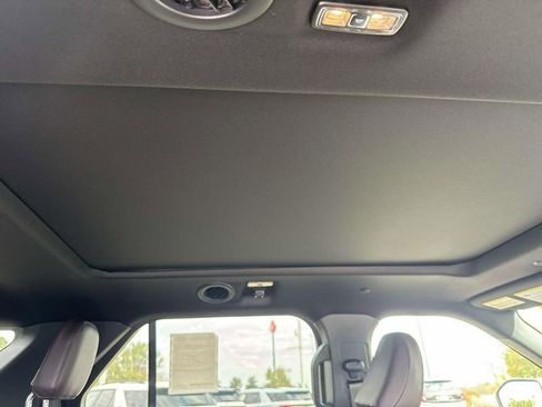 New 2026 Ford Explorer Platinum w/ LUX Leather Package image 12