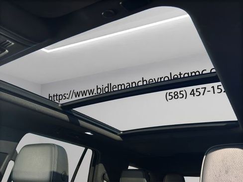 Used 2023 GMC Yukon Denali image 17