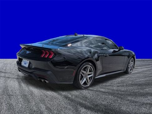 Used 2026 Ford Mustang Coupe RWD image 4