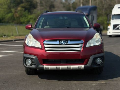 Used 2014 Subaru Outback 2.5i Limited w/ Moonroof Package image 8