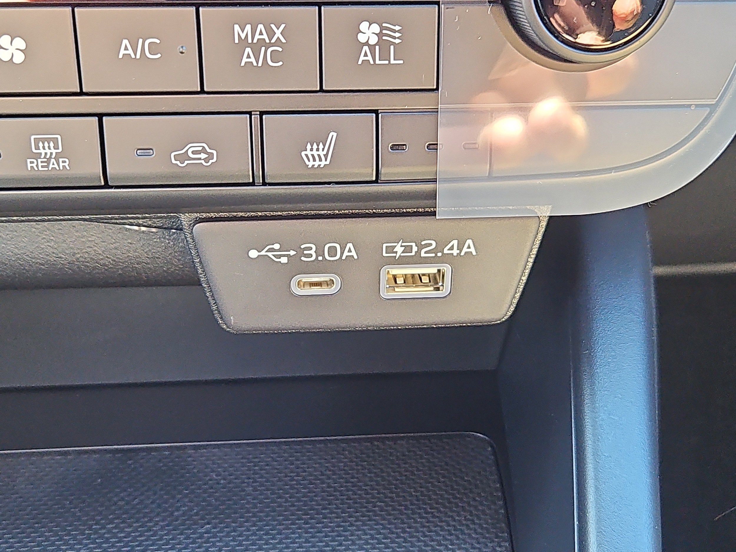 New 2026 Subaru Outback Premium AWD/4WD image 10