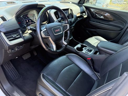Used 2020 GMC Terrain Denali w/ Denali Premium Package AWD/4WD image 10