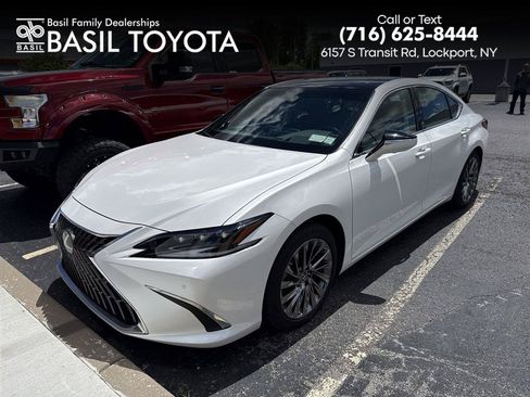 Used 2024 Lexus ES 350 Ultra Luxury FWD image 1