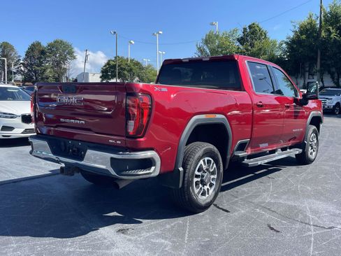 Used 2022 GMC Sierra 2500 SLE w/ SLE Value Package; AWD/4WD image 7