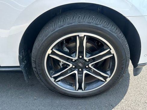 Used 2019 Ford Expedition Limited w/ Equipment Group 303A image 15