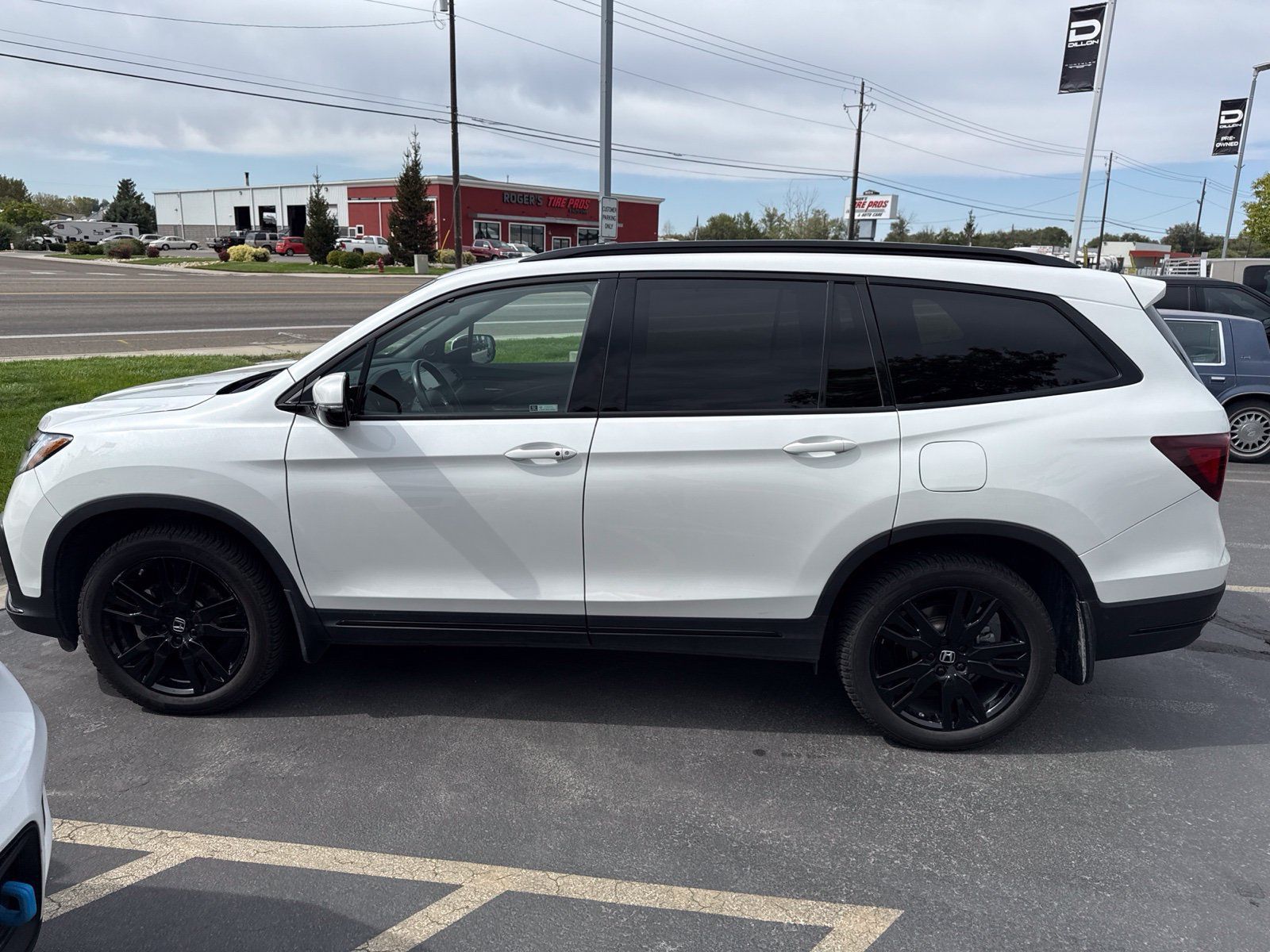 Used 2022 Honda Pilot Black Edition image 4