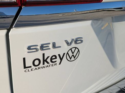 Certified 2023 Volkswagen Atlas SEL AWD/4WD image 9