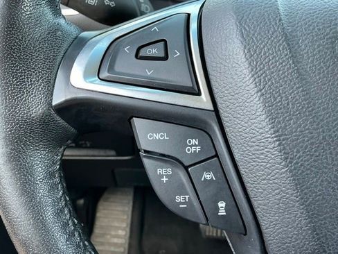 Used 2020 Ford Edge SEL FWD image 27