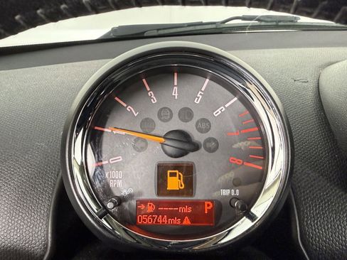 Used 2016 MINI Cooper Countryman w/ Premium Package FWD image 17