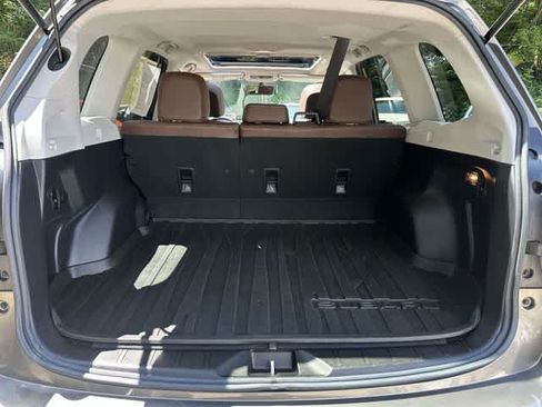 Used 2017 Subaru Forester 2.5i Touring AWD/4WD image 22