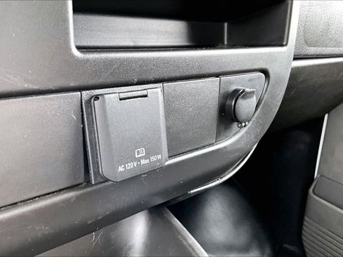 Used 2024 Chevrolet Express 2500 w/ Driver Convenience Package RWD image 30