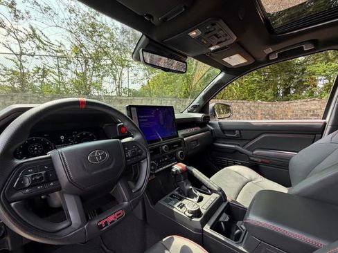 Used 2025 Toyota 4Runner TRD Pro AWD/4WD image 17