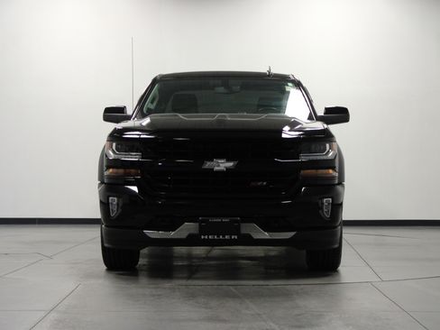 Used 2018 Chevrolet Silverado 1500 LT w/ All Star Edition AWD/4WD image 9