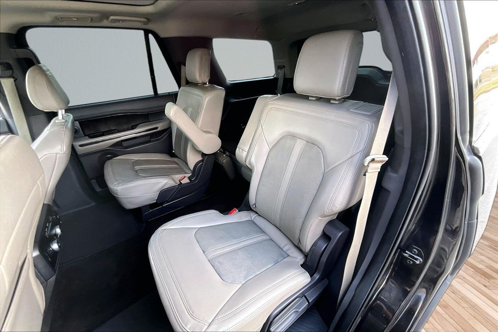 Used 2021 Ford Expedition Limited AWD/4WD image 25