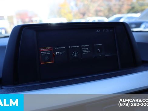 Used 2018 BMW 320i Sedan image 33