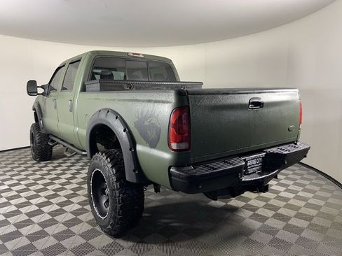 Used 2005 Ford F250 Lariat image 7