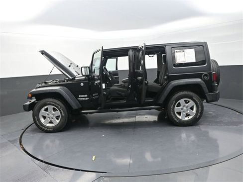 Used 2014 Jeep Wrangler Unlimited Sport w/ Quick Order Package 24S image 28