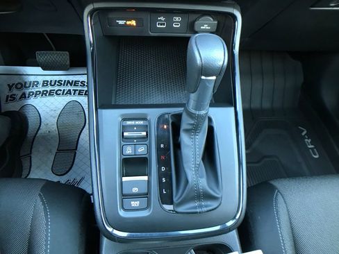 Certified 2024 Honda CR-V EX image 21