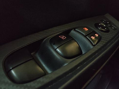 Used 2024 Nissan Sentra SV FWD image 27