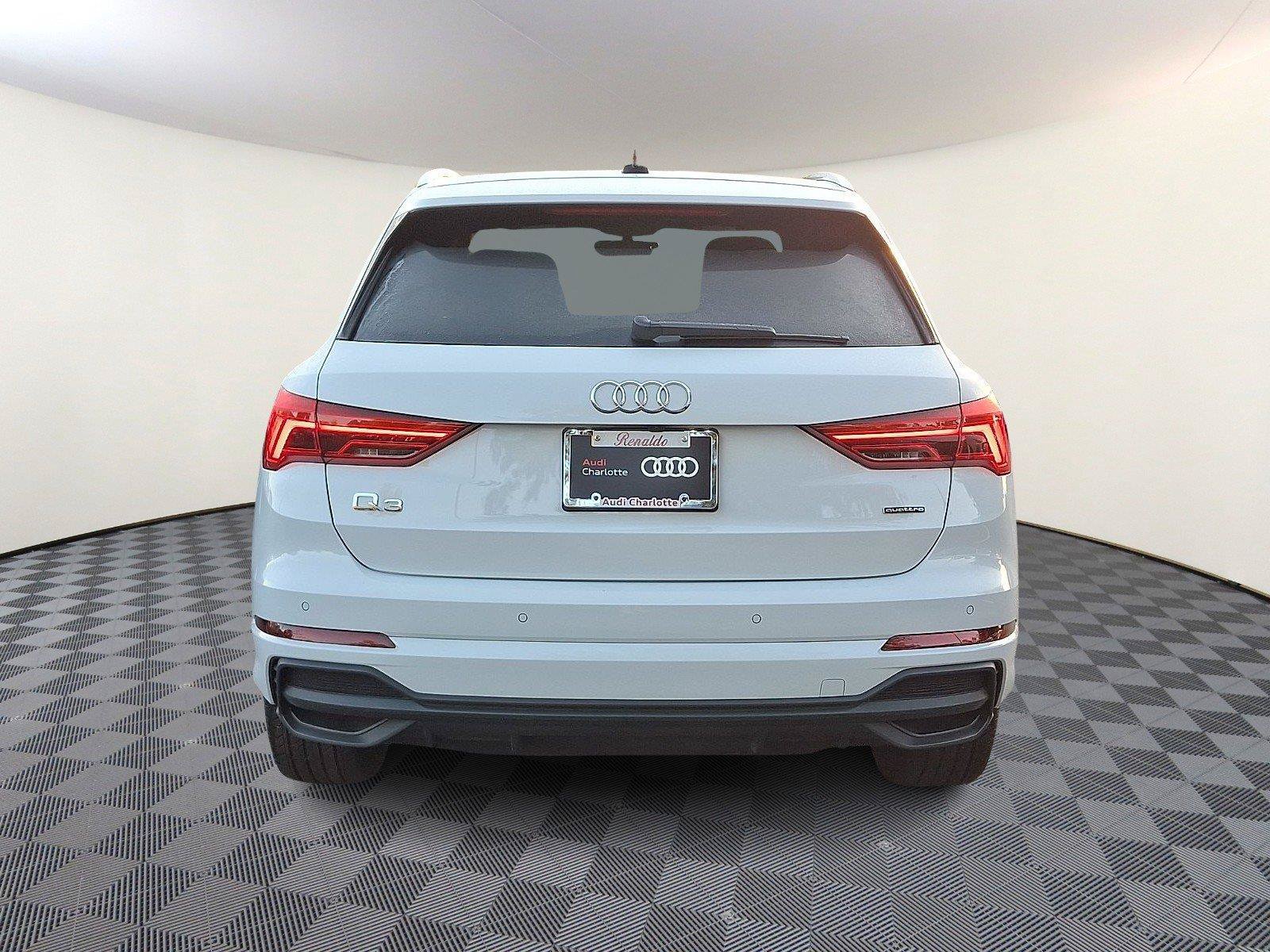 Used 2024 Audi Q3 2.0T Premium Plus w/ Premium Plus Package AWD/4WD image 5
