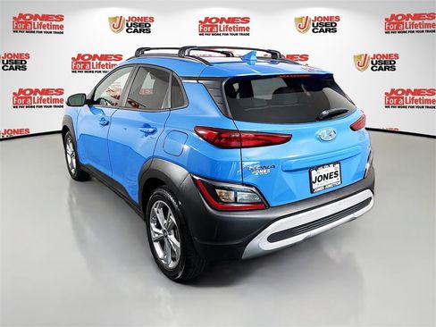 Certified 2023 Hyundai Kona SEL w/ Convenience Package image 2