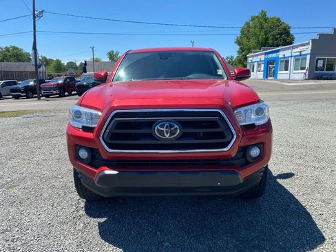 Used 2022 Toyota Tacoma SR5 w/ Technology Package RWD image 7