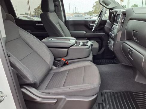 Used 2025 Chevrolet Silverado 1500 Custom Trail Boss AWD/4WD image 22