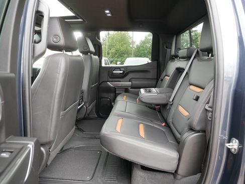 Used 2021 GMC Sierra 1500 AT4 w/ AT4 Value Package AWD/4WD image 35