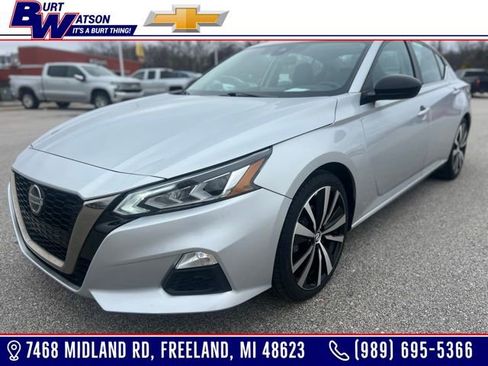 Used 2021 Nissan Altima 2.5 SR image 1