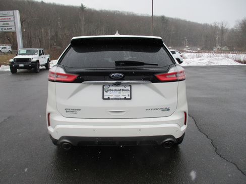 Used 2020 Ford Edge Titanium w/ Equipment Group 301A image 6